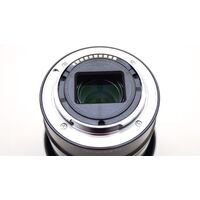 SONY SEL-55210 купить в официальном интернет-магазине Sony в Москве