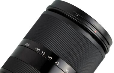 SONY SEL-18200LE купить в официальном интернет-магазине Sony в Москве