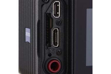 SONY DSC-RX0M2G ФОТОАППАРАТ С РУЧКОЙ ДЛЯ СЪЕМКИ VCT-SGR1 купить в официальном интернет-магазине Sony в Москве