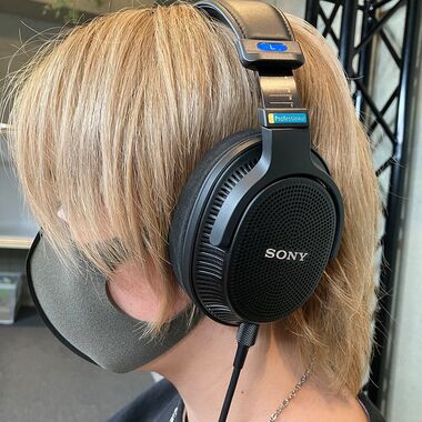 SONY MDR-MV1 НАУШНИКИ ПРОФЕССИОНАЛЬНЫЕ купить в официальном интернет-магазине Sony в Москве
