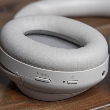 SONY WH-1000XM4 НАКЛАДНЫЕ НАУШНИКИ, СЕРЕБРИСТЫЕ купить в официальном интернет-магазине Sony в Москве