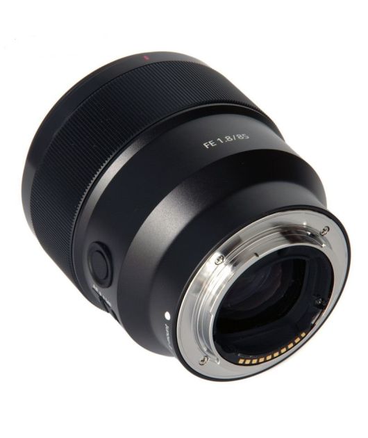 SONY SEL-85F18 купить в официальном интернет-магазине Sony в Москве
