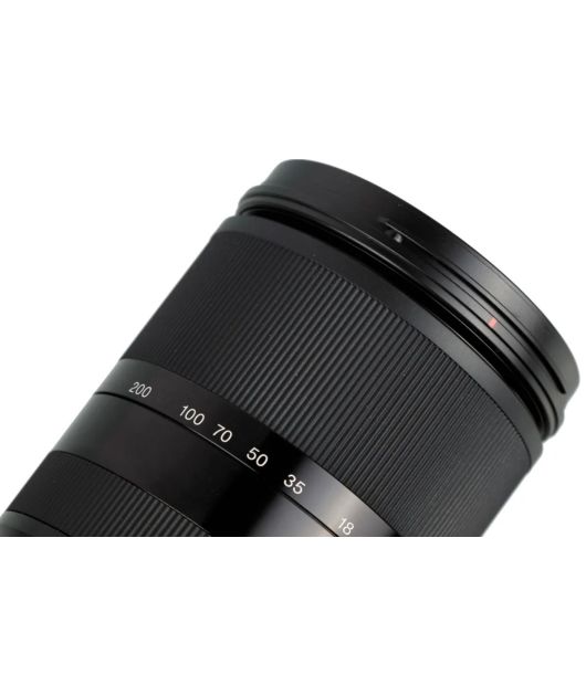 SONY SEL-18200LE купить в официальном интернет-магазине Sony в Москве