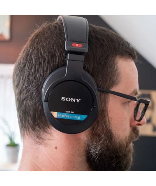 SONY MDR-M1 НАУШНИКИ ПРОФЕССИОНАЛЬНЫЕ купить в официальном интернет-магазине Sony в Москве